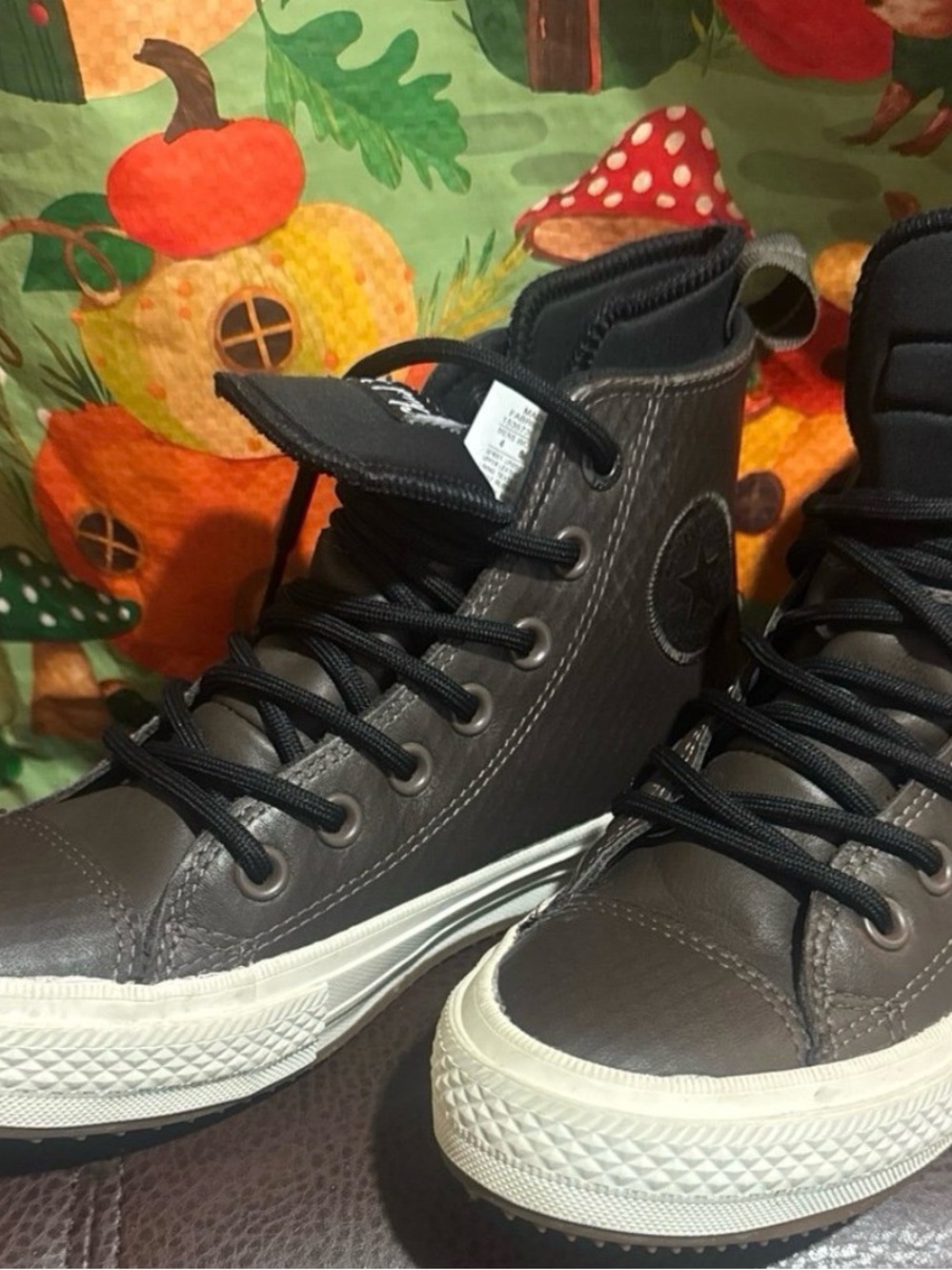 Converse Men's Chuck Taylor II Sneakers ~Dark Chocolate with Black SIZE 4